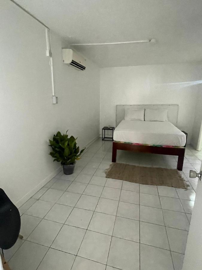 Finest Accommodation Marley Manor Apt # 513 Ground Floor 6 Marley Rd Kgn 6 Kingston Exterior photo